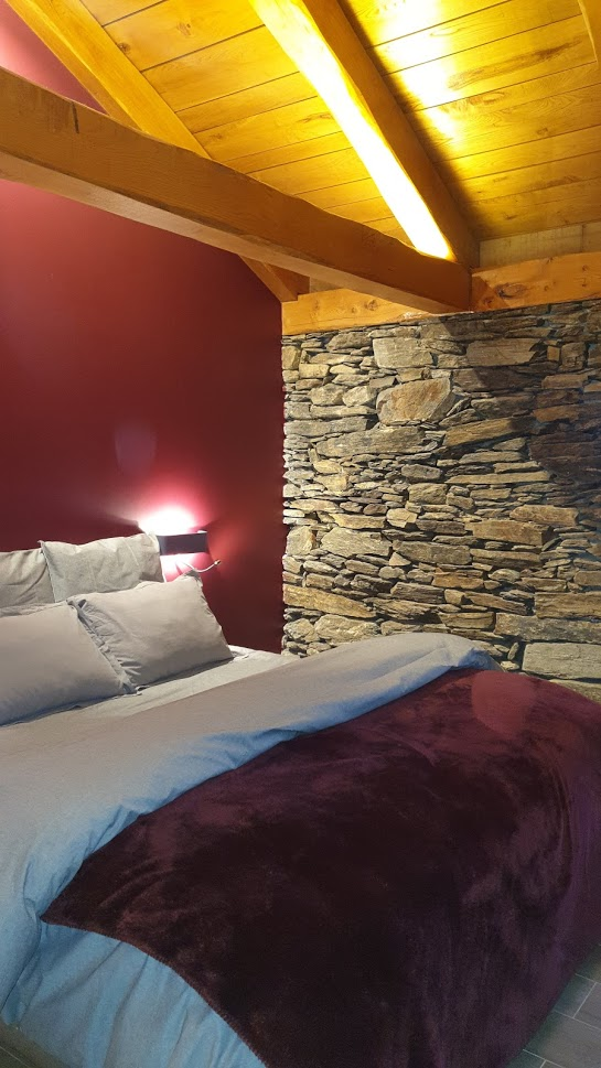 Rénovation maison en Ardèche, chambre Ondilak, teinte D163-6