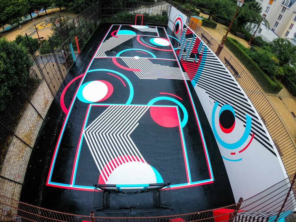 Square Serpolet Paris 18 rénové en Zolpan. Projet initié par Tik Tok, Publicis Media et PALM. Artiste : Vincent Bargis