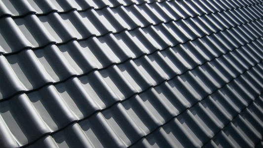 Découvrez notre gamme de peintures pour toitures et tuiles de qualité professionnelle Zolpan