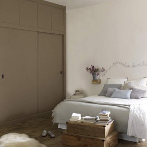 Chambre tendance décorée avec peinture intérieure intemporel infiniment zolpan 1